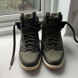 Nike platform wedge sneakers — size 8.5